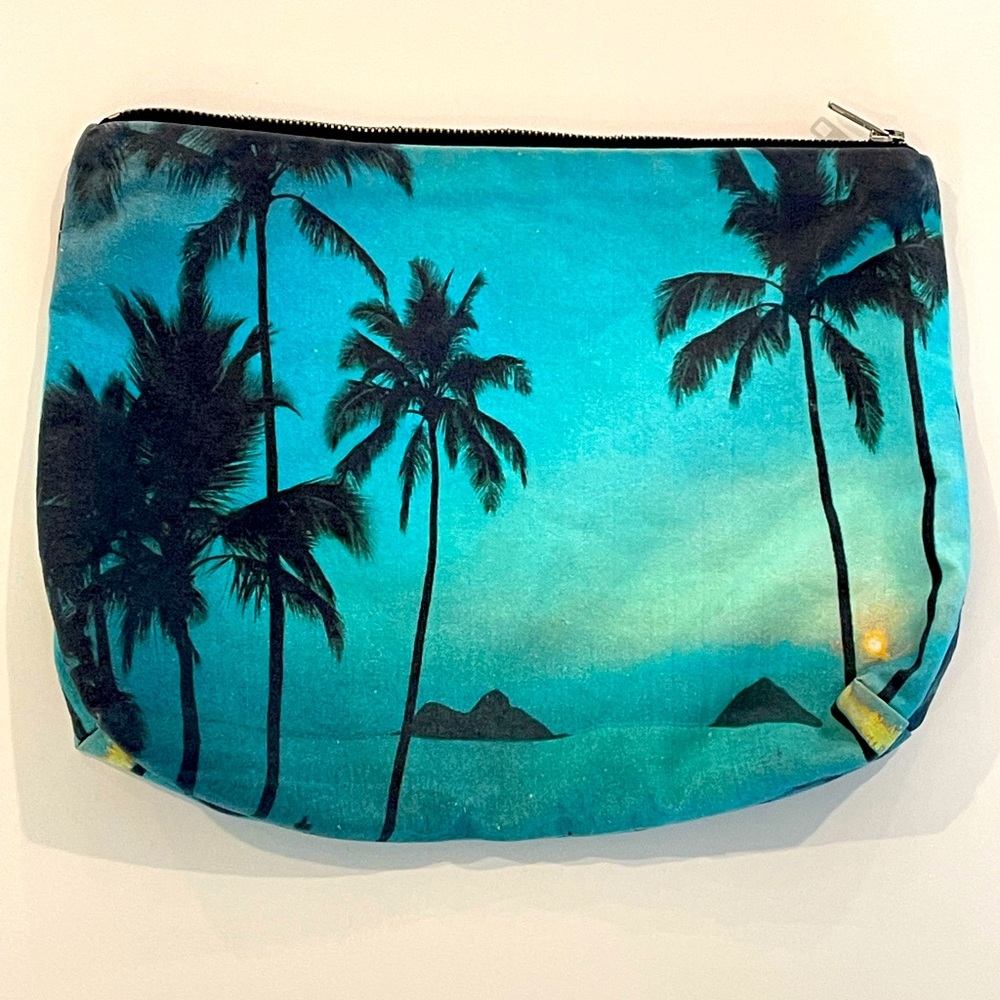 Samudra Hawaii Clutch